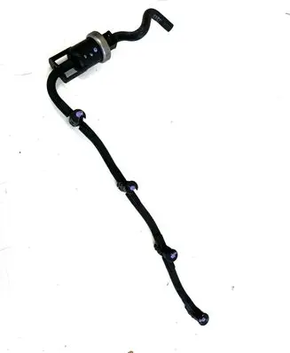 Volkswagen Golf VI Fuel return line/hose 2136300