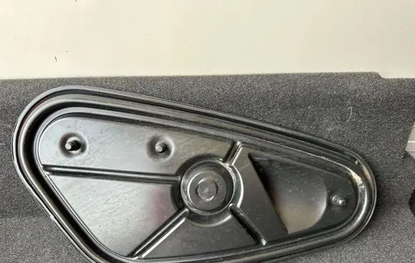 Other rear door trim element