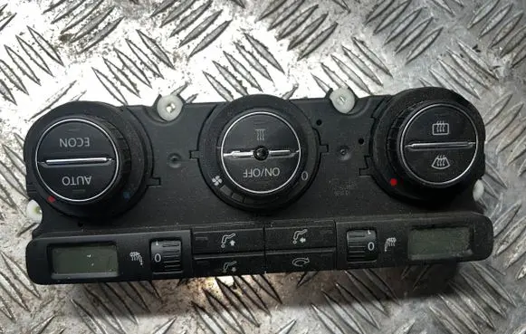 Volkswagen PASSAT B6 Climate control unit 74677531 100406 757002