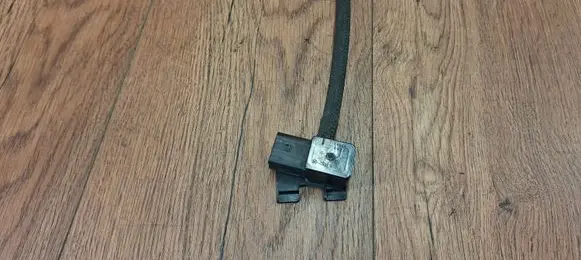 BMW 3 F30 F35 F31 Exhaust gas pressure sensor 7805152