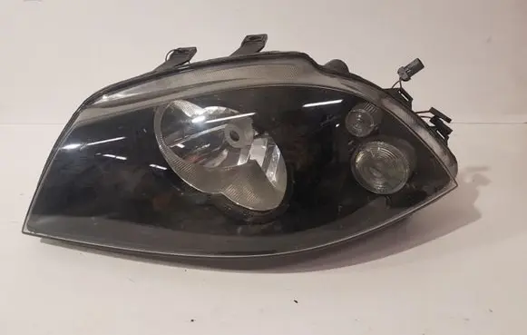 Seat Ibiza III (6L) Headlight/headlamp 89306239