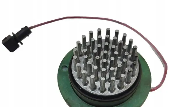 Volkswagen Polo III 6N 6N2 6NF Heater blower motor/fan resistor 032129893