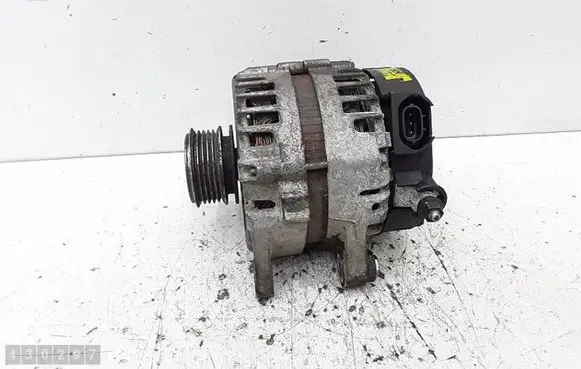 Hyundai i40 Generator/alternator 373002A800 2609674
