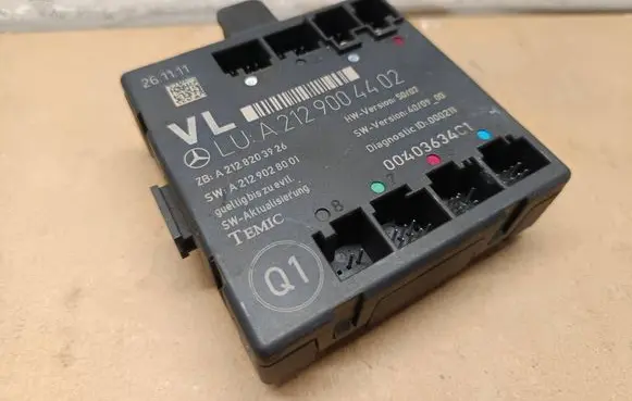 Mercedes-Benz E W212 Door control unit/module A2129004402 A2128203926 A2129028001