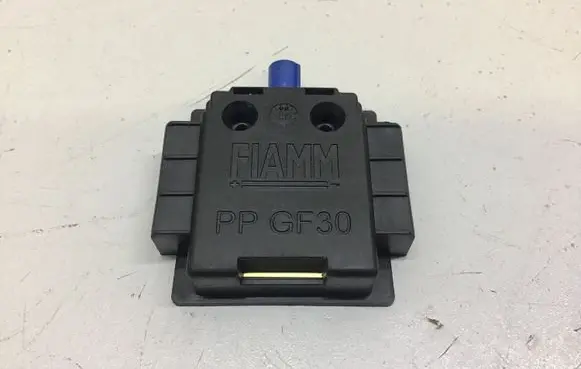 Citroen DS7 Crossback Aerial antenna amplifier 9832982380