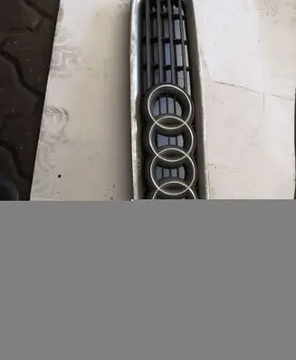 Audi A4 S4 B5 8D Front grill 8D0853651R