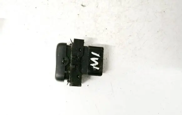 Mercedes-Benz ML W163 Seat heating switch 1638200210 03100620