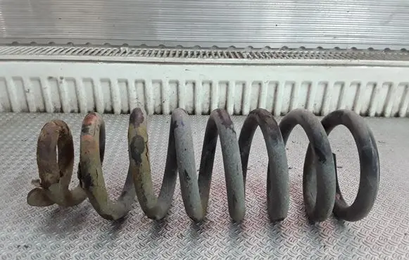 KIA Sorento Front coil spring