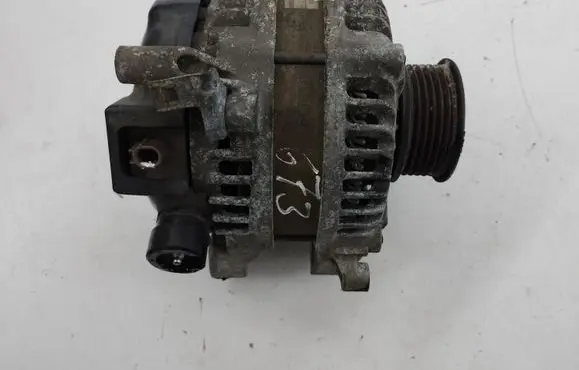 Honda CR-V Generator/alternator 1042101540