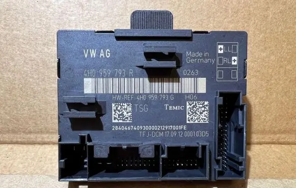 Audi A8 S8 D4 4H Door control unit/module