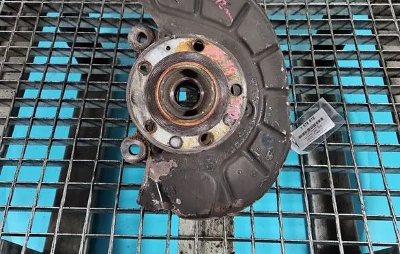 Volkswagen Touran I Front wheel hub spindle knuckle IMPRK1578910