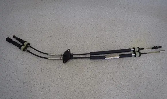 Suzuki Swift I Gear shift cable linkage 