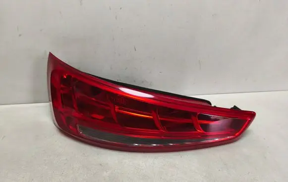 Audi Q3 8U Tailgate rear/tail lights 8U0945093