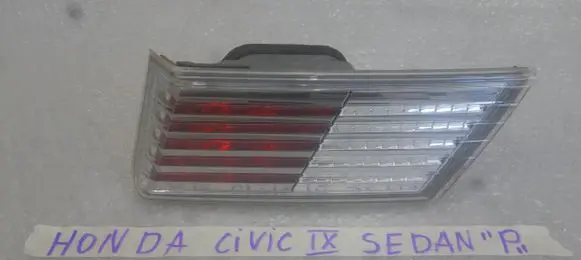 Honda Civic IX Tailgate rear/tail lights