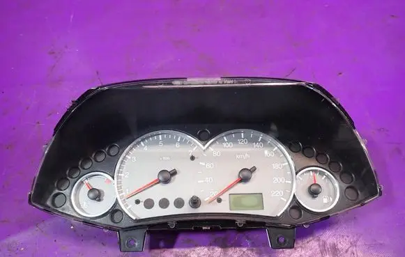 Ford Focus C-MAX Speedometer (instrument cluster) 
