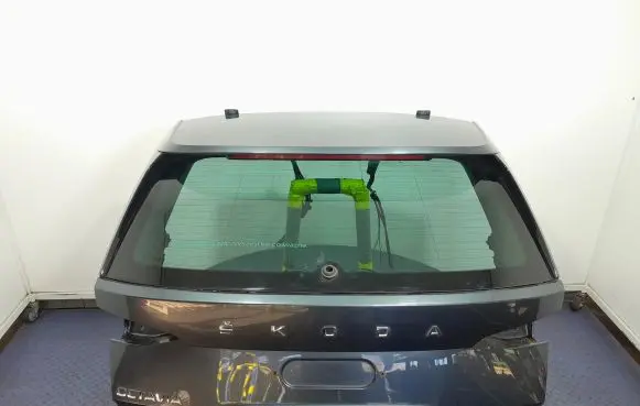 Skoda Octavia Mk4 Tailgate/trunk/boot lid