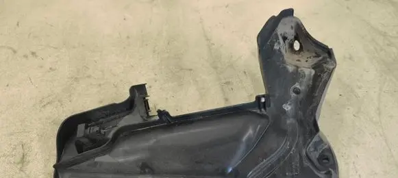 BMW 3 F30 F35 F31 Other engine bay part 9297729 0224K1 90749100