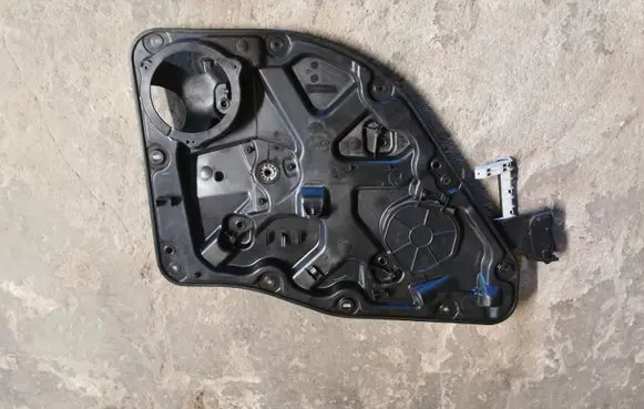 Dodge Durango Rear window lifting mechanism without motor 68231077AD
