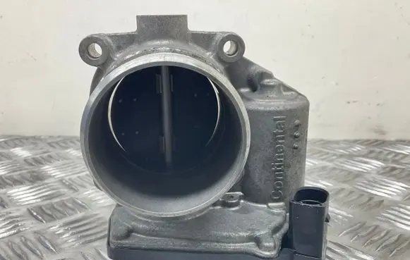 Audi A5 8T 8F Throttle valve 06F133062Q