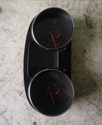 Nissan Qashqai Speedometer (instrument cluster) 24810BR30C