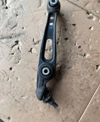 Land Rover Range Rover Sport L494 Front control arm 010720140851 L494LHLT