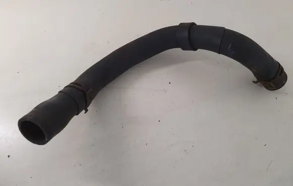 Volkswagen PASSAT B6 Engine coolant pipe/hose 3C0122101BM