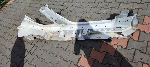 Mazda 2 Sill