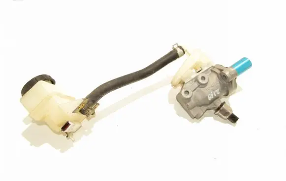 Nissan Murano Z50 Master brake cylinder