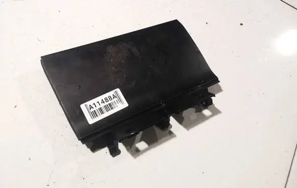 Audi A3 S3 8P Other rear door trim element 8P0864138