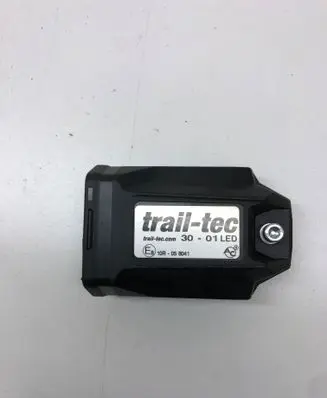 Audi A6 S6 C6 4F Tow bar relay 10R058041