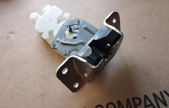 Mitsubishi ASX Tailgate/trunk/boot lock/catch/latch