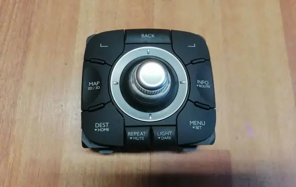Renault Scenic III - Grand scenic III Head unit multimedia control 253B00004R CSW-2010RN