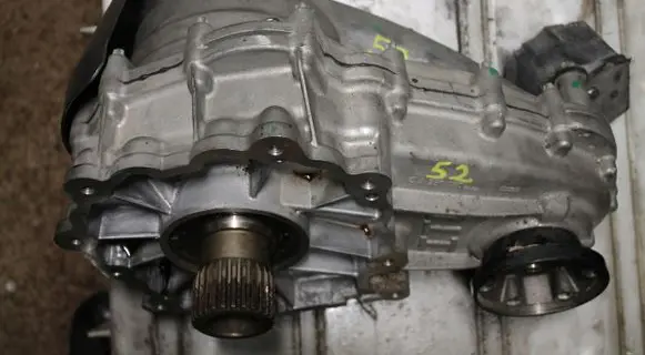 Mercedes-Benz C W203 Gearbox transfer box case A2512801480