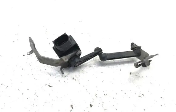 Volvo XC40 Headlight/headlamp level sensor 32246677