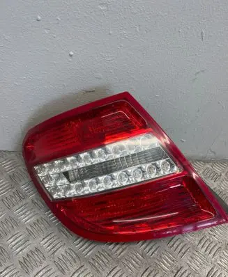Mercedes-Benz C W204 Rear/tail lights 2048203964 E12292201