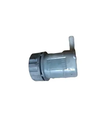 Honda CR-V Brake fluid reservoir 