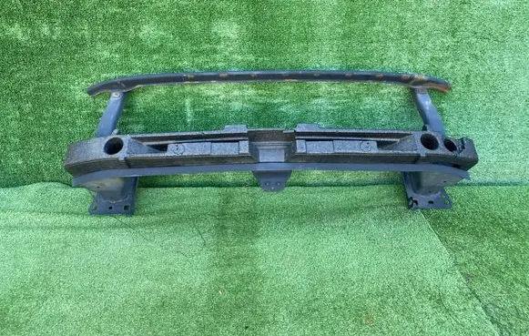 Volkswagen Golf VII Front bumper cross member 5G0807111