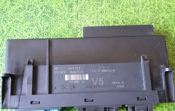BMW 7 F01 F02 F03 F04 Comfort/convenience module 9267524 8666372415 53253BC01