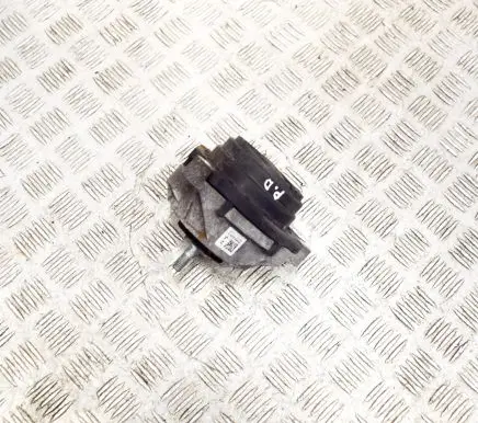 BMW 1 F20 F21 Engine mount bracket 6855456