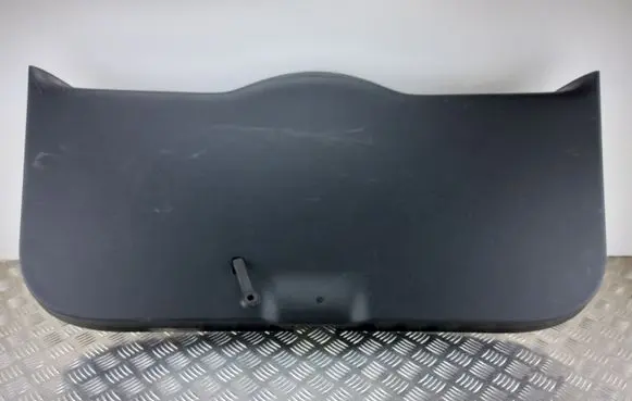 Skoda Yeti (5L) Tailgate/boot lid cover trim 5L6867975