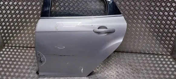 Ford Focus Rear door S18031911