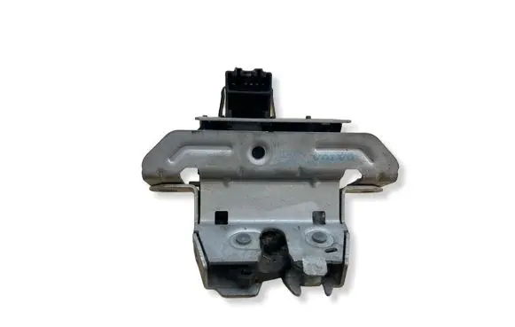 Volvo XC70 Tailgate/trunk/boot lock/catch/latch 31333541