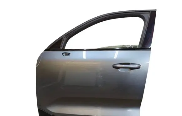 Volvo XC40 Front door 