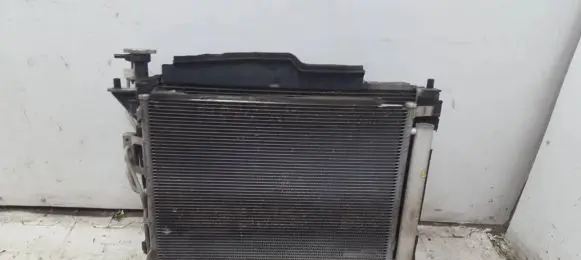 Hyundai Santa Fe Coolant radiator