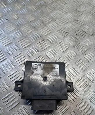 Volkswagen PASSAT CC Power management control unit 3AA919041
