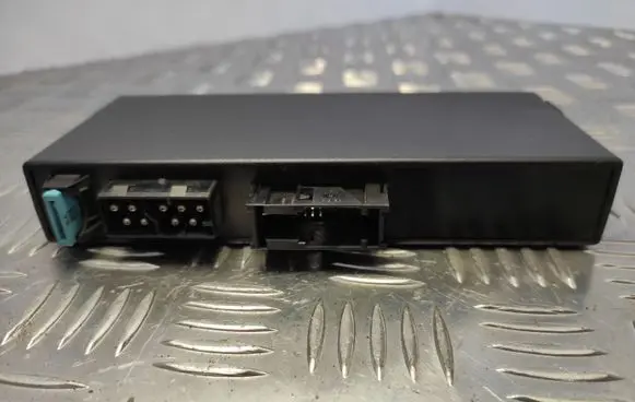 BMW 5 E34 Comfort/convenience module 8350583 001787500