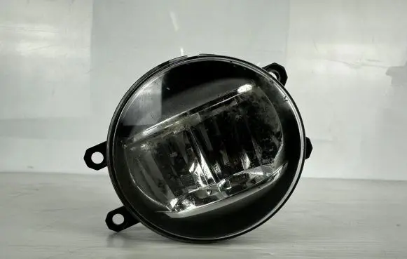 Toyota C-HR I Front fog light E1313794R