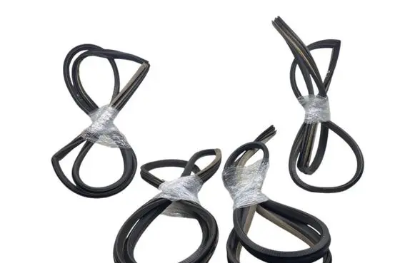 Audi A8 S8 D2 4D Front door rubber seal 