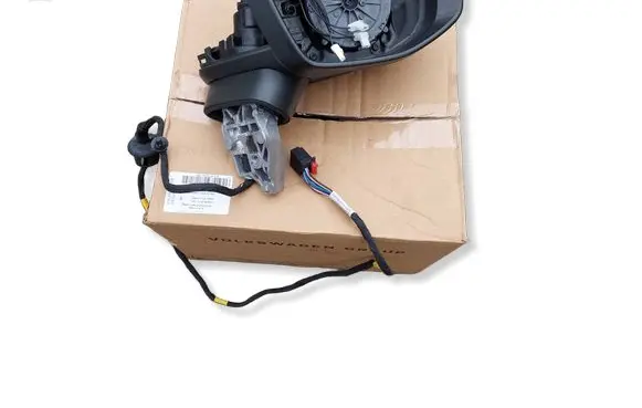 Audi A3 8Y Front door electric wing mirror 8Y1857410A