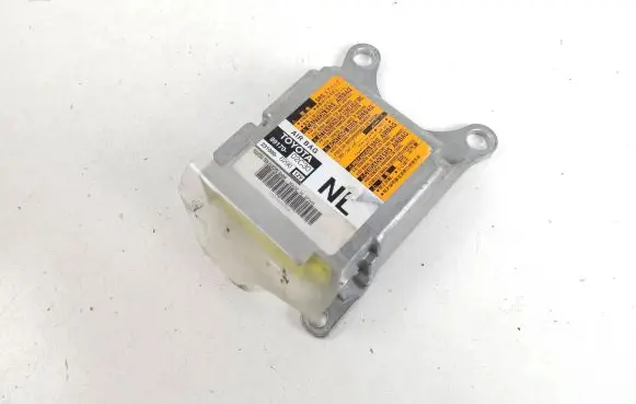 Toyota Auris E180 Airbag control unit/module 8917002C30